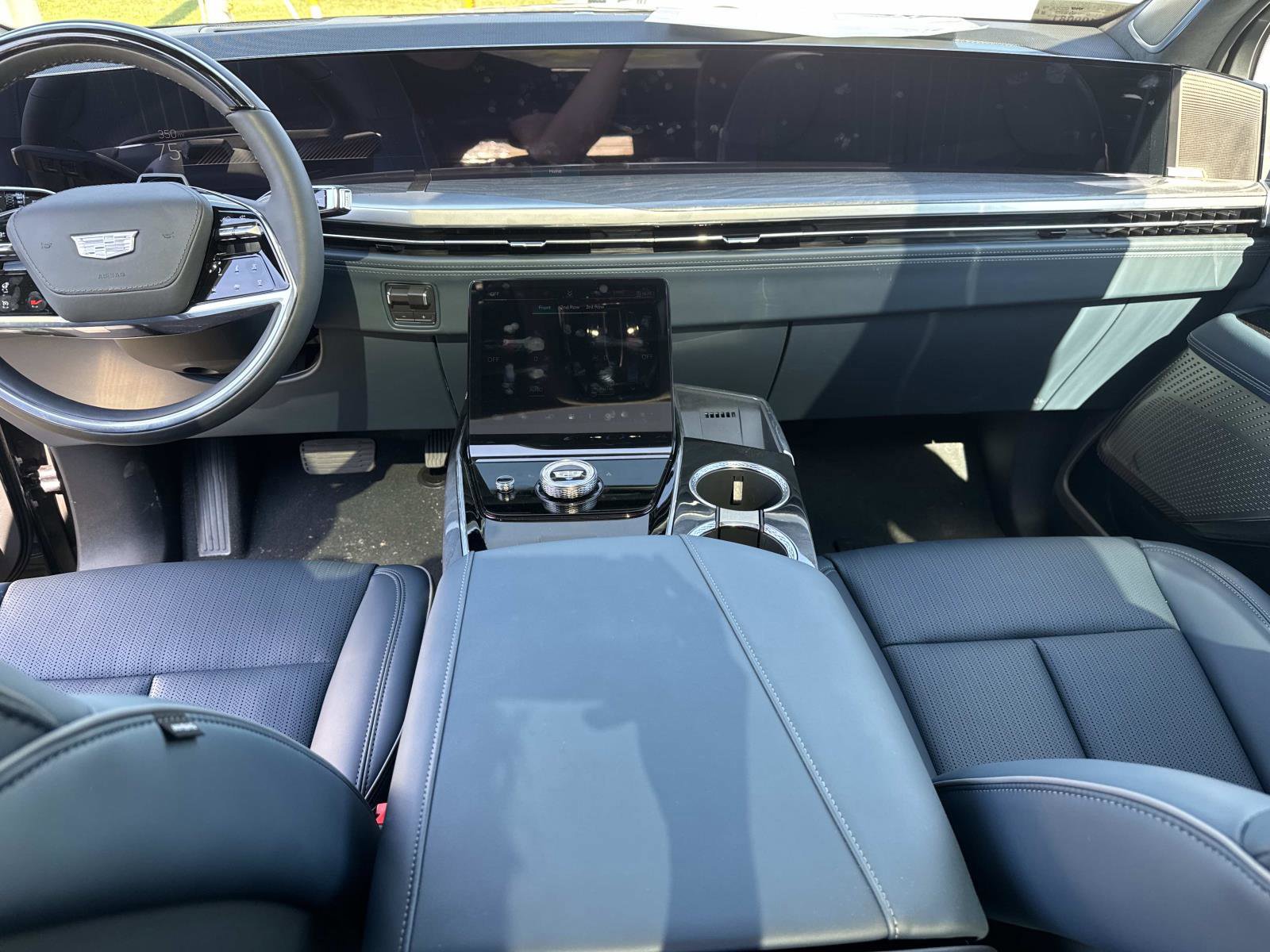 New 2025 Cadillac Escalade IQ Sport 2 image 16