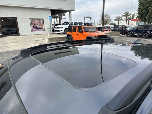 Used 2024 Subaru Crosstrek 2.0i Premium image 32