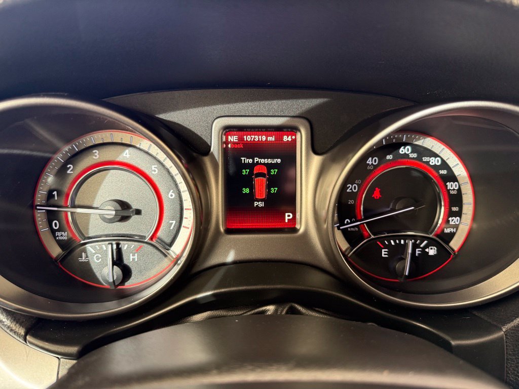 Used 2019 Dodge Journey Crossroad w/ Driver Convenience Group FWD image 33