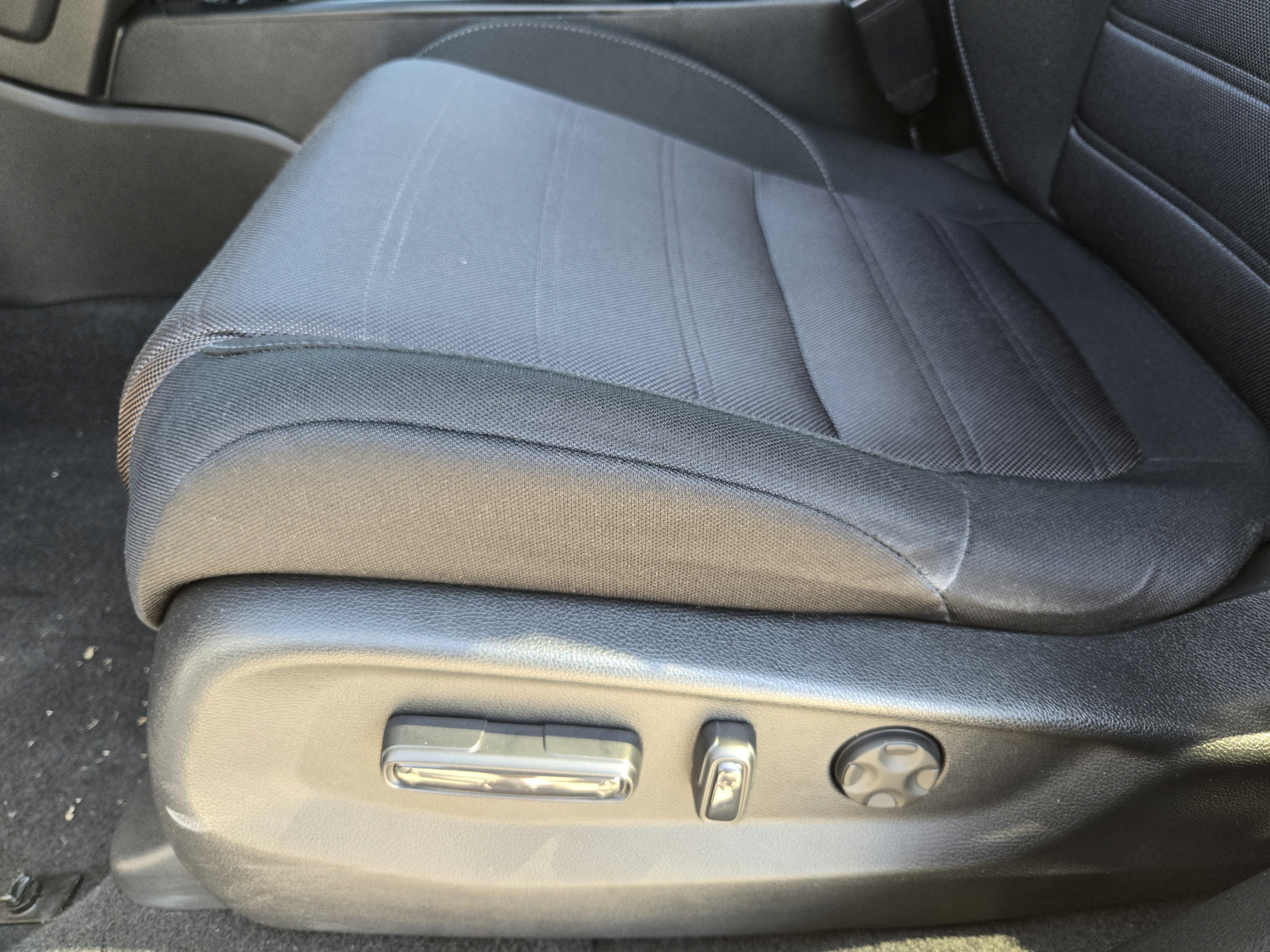 Used 2020 Honda CR-V EX image 21