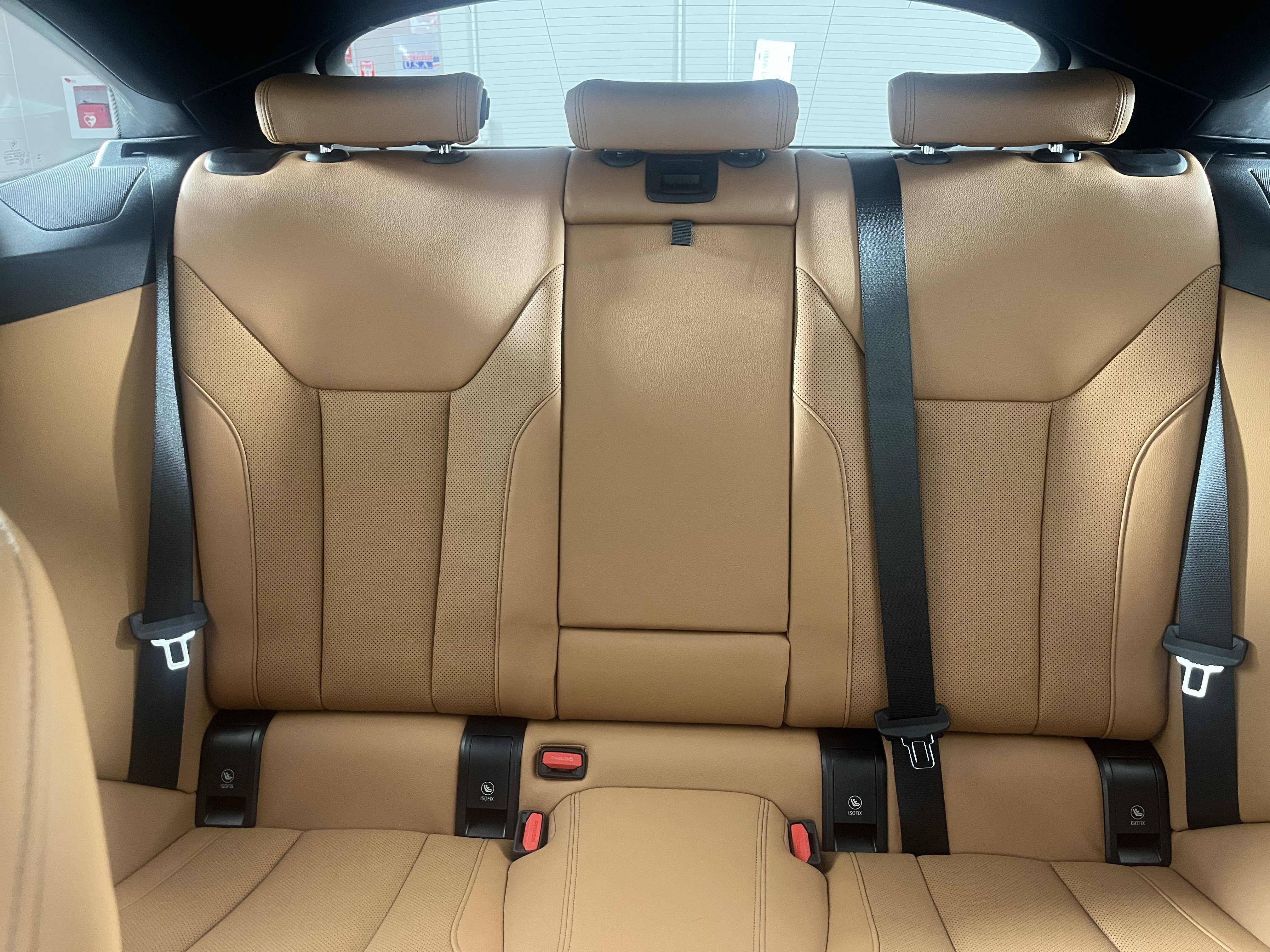 Used 2025 BMW i4 xDrive40i w/ Premium Package image 23