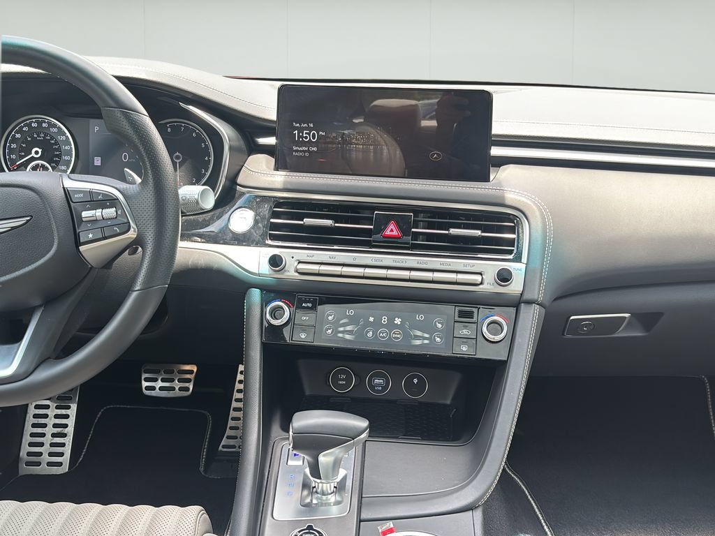 Certified 2025 Genesis G70 2.5T w/ Sport Prestige Package AWD/4WD image 18