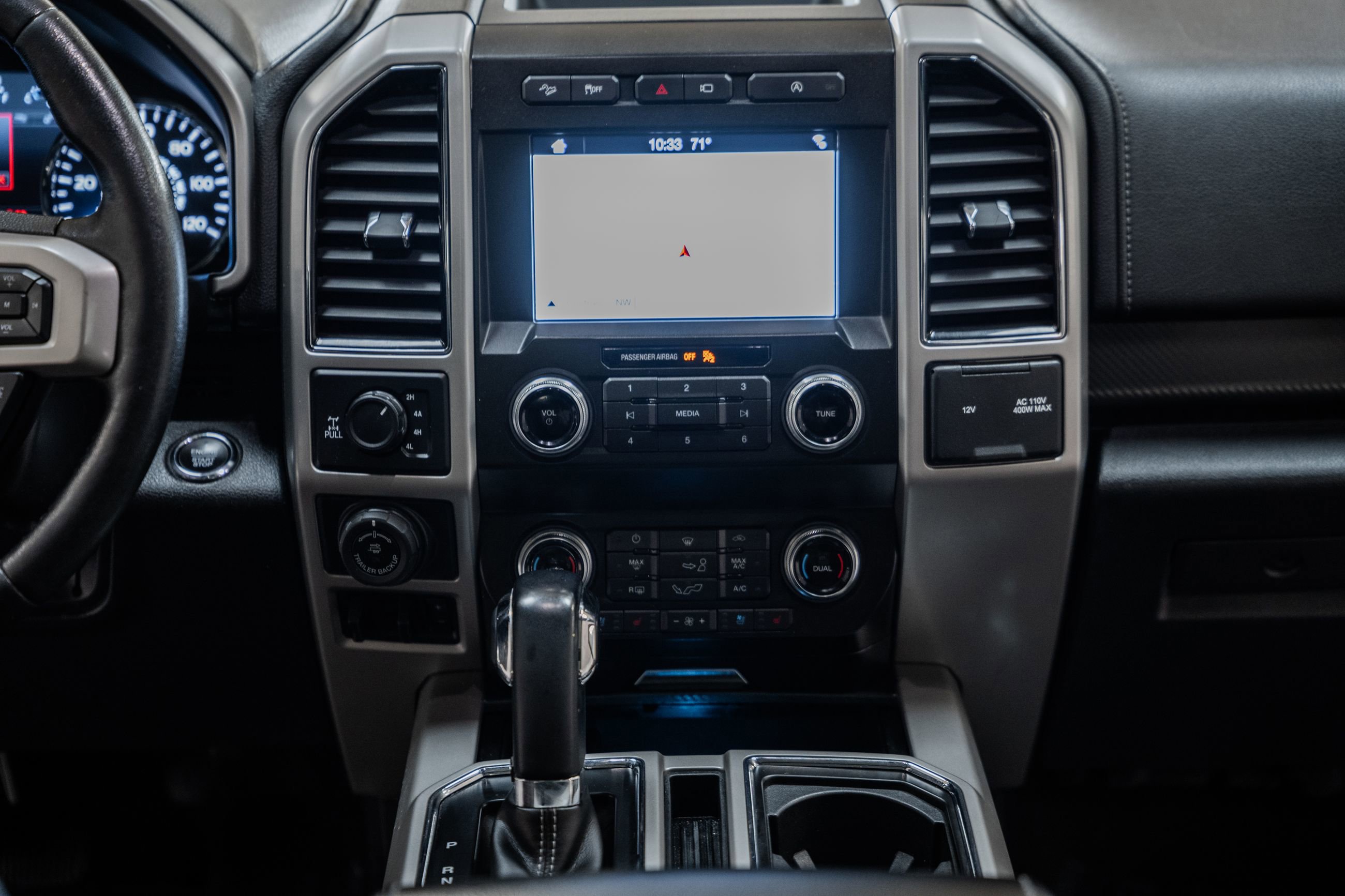 Certified 2019 Ford F150 Lariat w/ Equipment Group 502A Luxury image 26