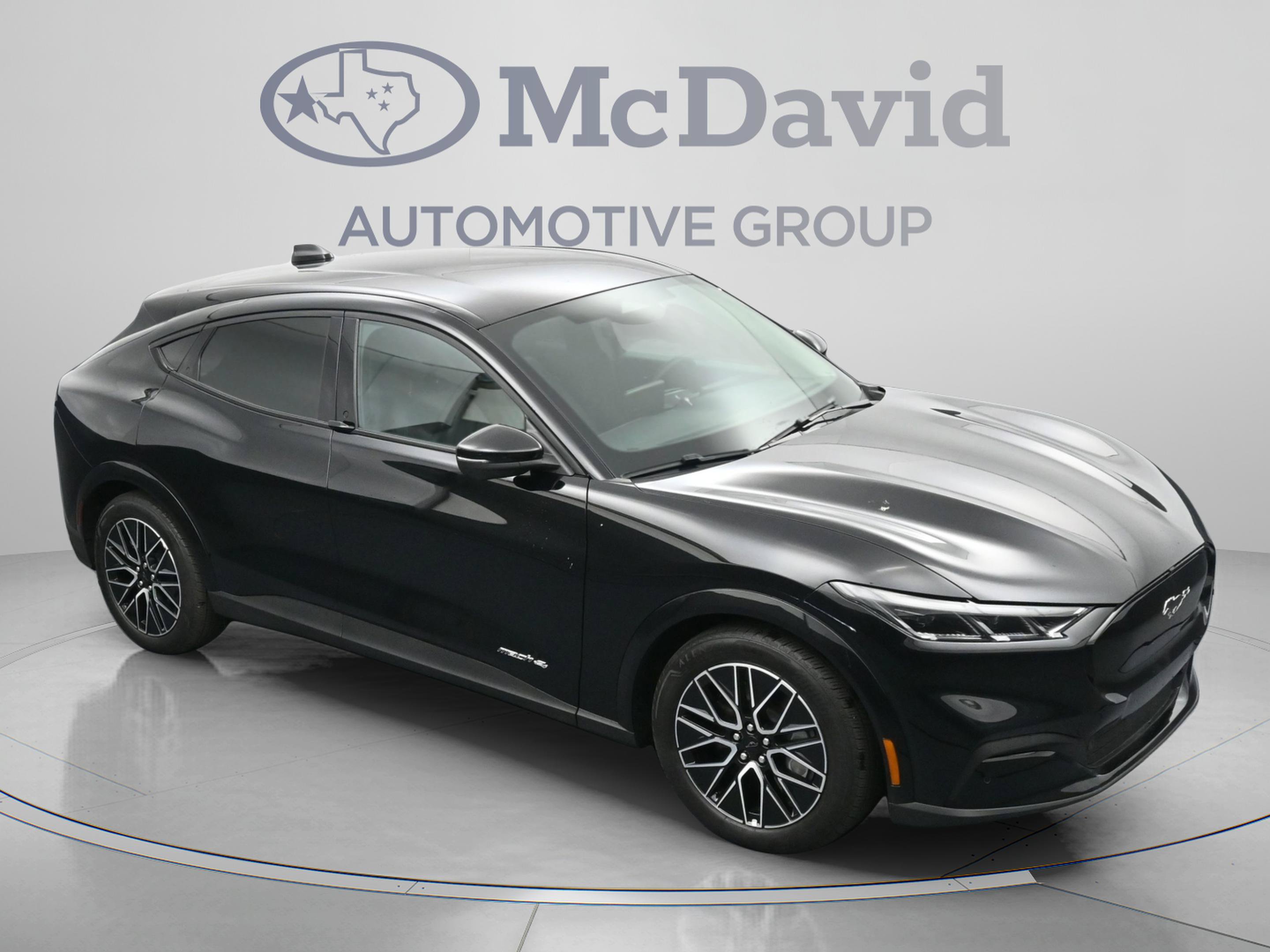 Used 2025 Ford Mustang Mach-E Premium AWD/4WD image 35