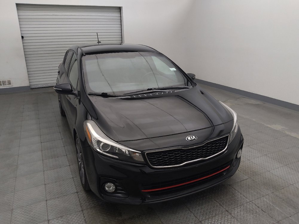 Used 2017 Kia Forte SX image 14