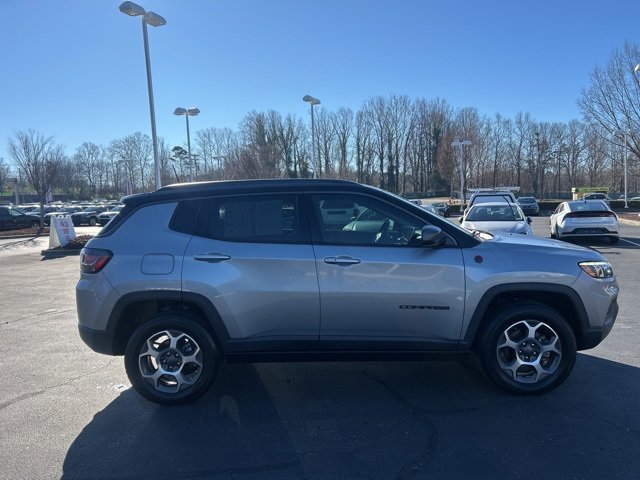 Used 2022 Jeep Compass Trailhawk w/ Trailhawk Elite Group image 4