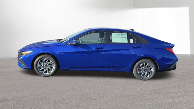 New 2026 Hyundai Elantra Blue w/ Cargo Package image 5