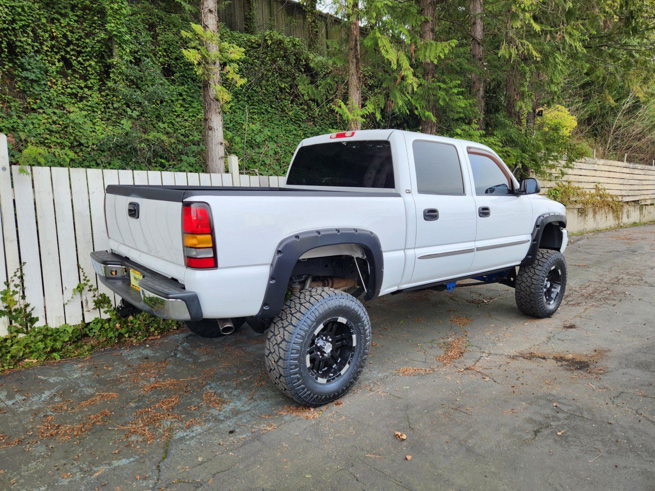 Used 2005 GMC Sierra 1500 SLT w/ Light Duty Power Package AWD/4WD image 20