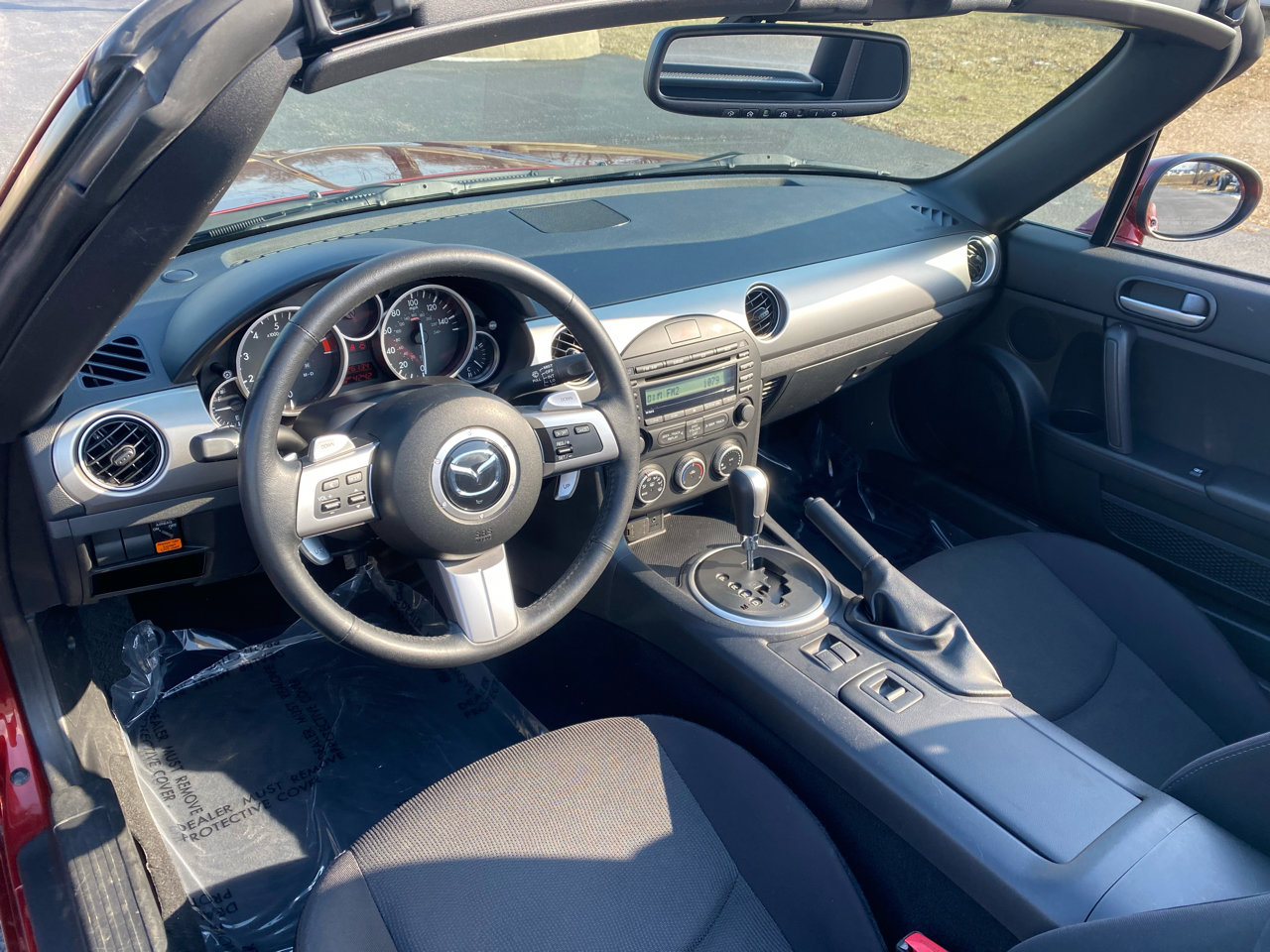Used 2009 MAZDA MX-5 Miata Touring image 21