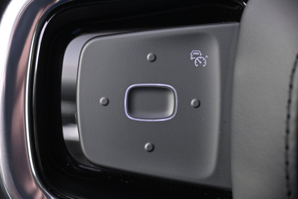 New 2026 Lincoln Nautilus Premier w/ Equipment Group 102A image 33