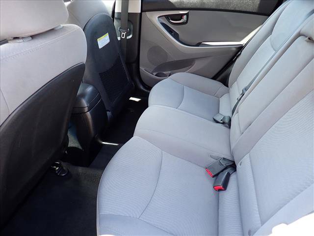 Used 2016 Hyundai Elantra SE FWD image 6
