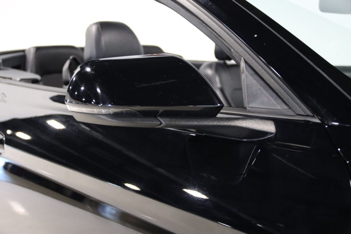 Used 2019 Ford Mustang Premium RWD image 61