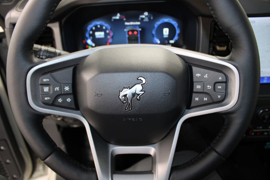 New 2025 Ford Bronco Badlands image 34