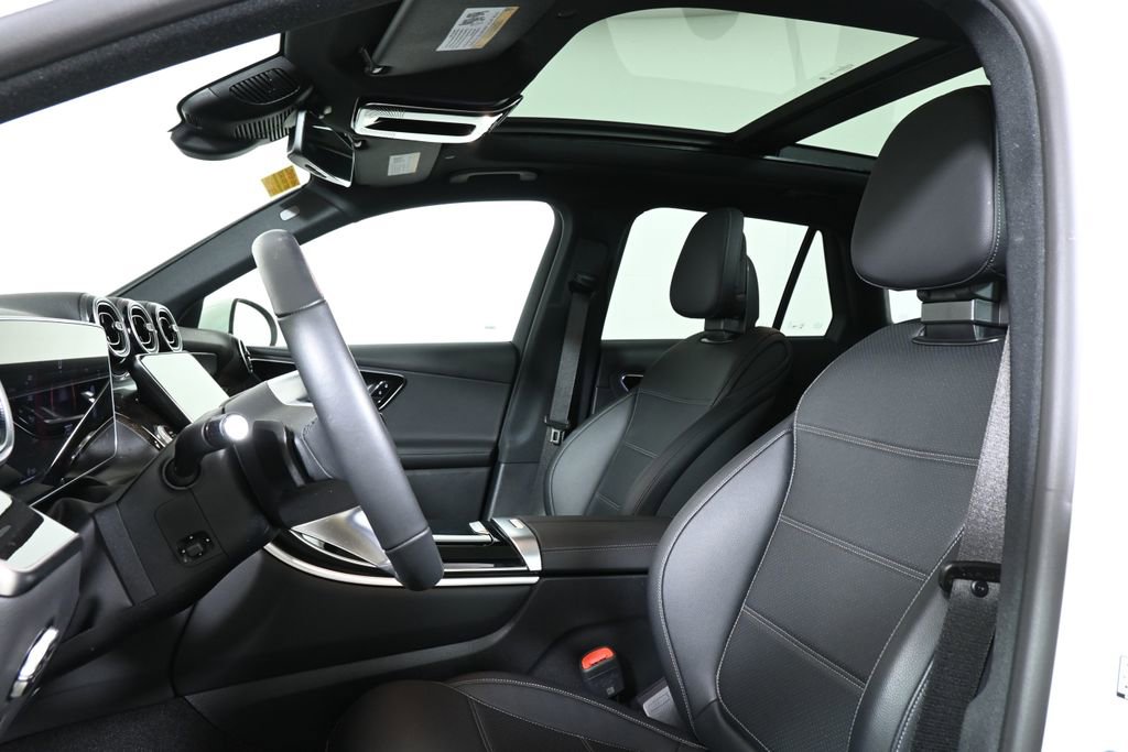 Certified 2025 Mercedes-Benz GLC 300 4MATIC image 14