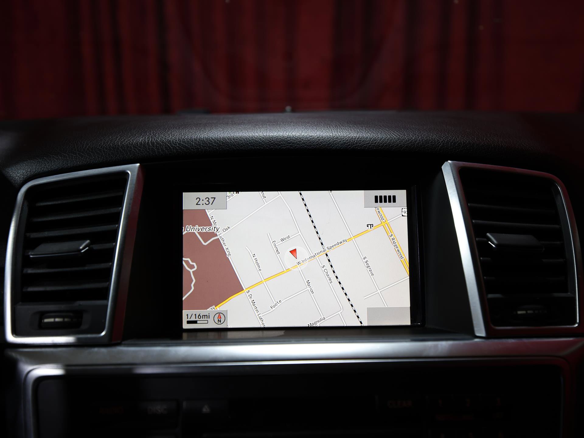 Used 2015 Mercedes-Benz ML 250 BlueTEC 4MATIC image 18