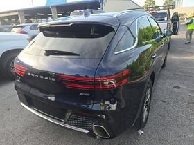 Used 2023 Genesis GV70 2.5T w/ Advanced Package AWD/4WD image 9