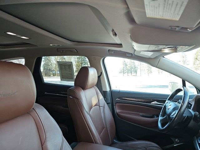 Used 2020 Buick Enclave Avenir w/ Avenir Technology Package AWD/4WD image 13