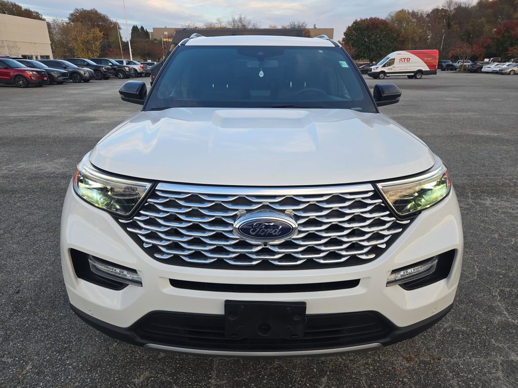 Used 2022 Ford Explorer Platinum w/ Equipment Group 601A image 10