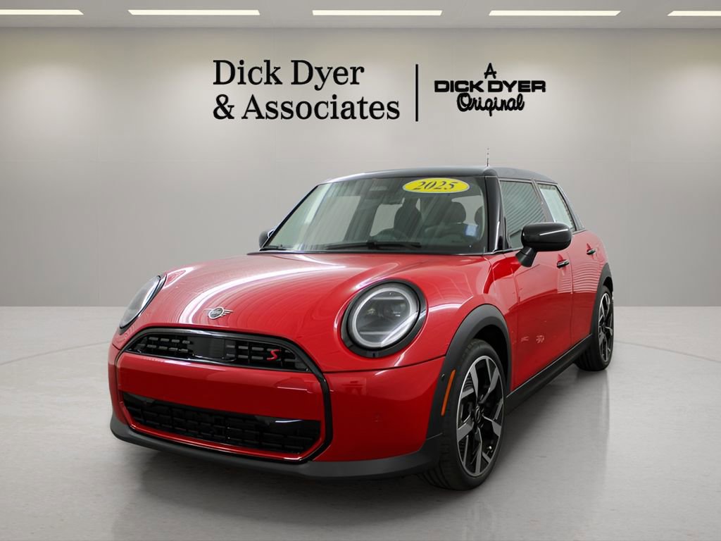 Used 2025 MINI Cooper S image 8