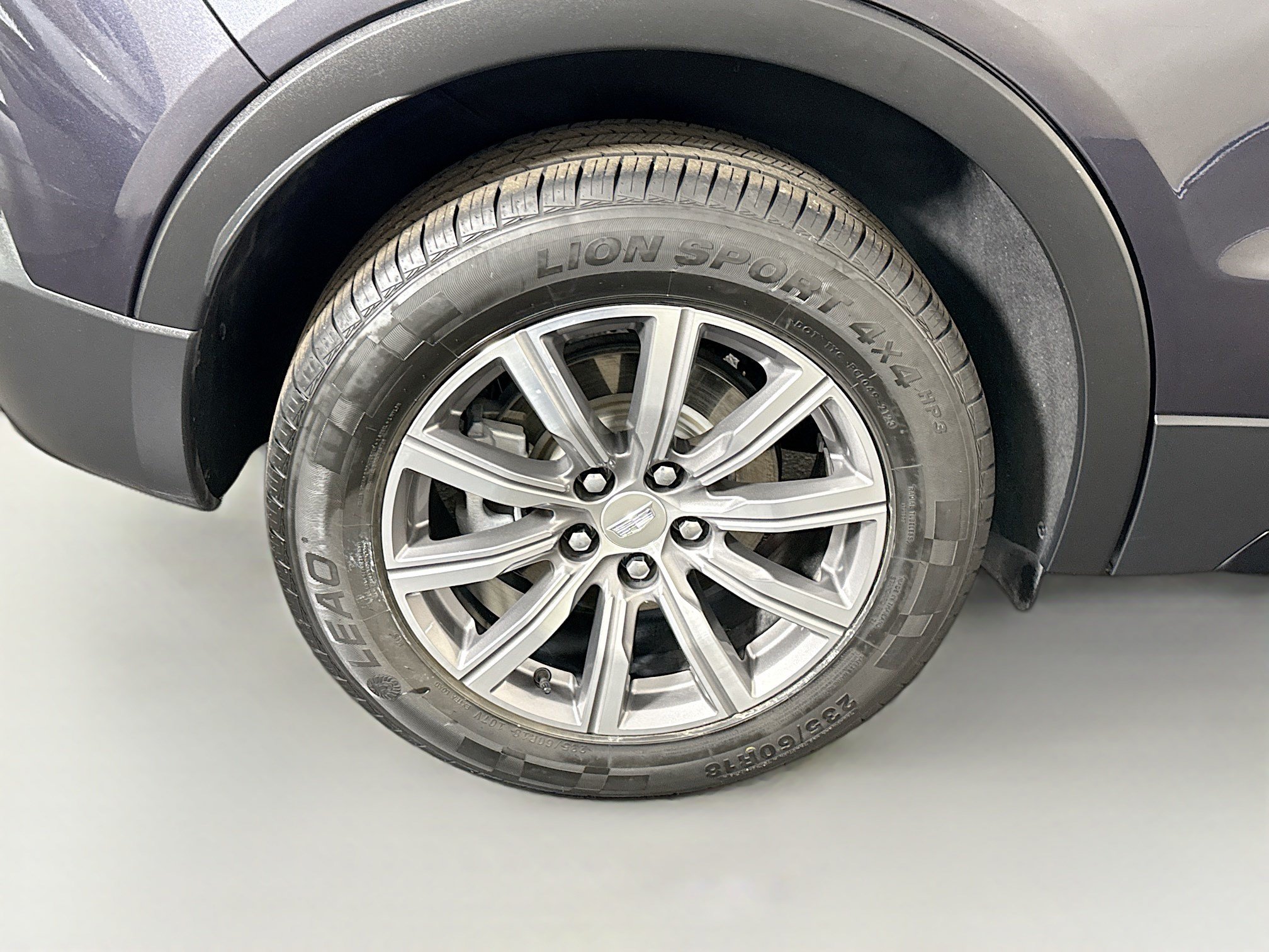 Used 2023 Cadillac XT4 Sport FWD image 33