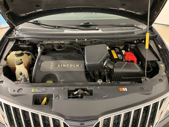 Used 2013 Lincoln MKX AWD image 40