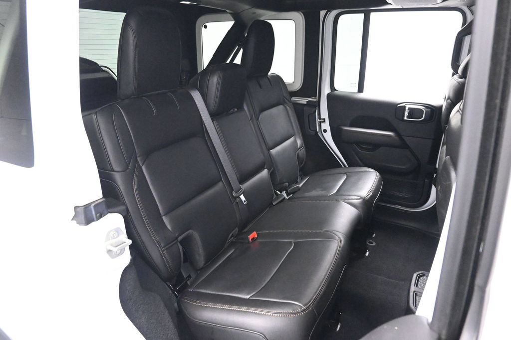 Used 2023 Jeep Wrangler Unlimited Rubicon 392 w/ Xtreme Recon 35" Tire Package AWD/4WD image 19