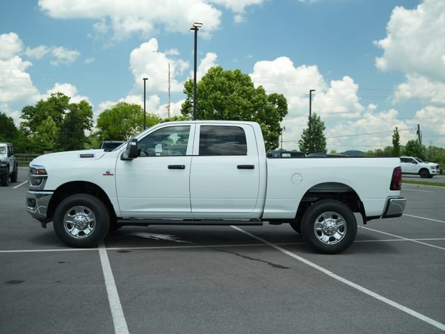 New 2026 RAM 2500 Tradesman AWD/4WD image 4