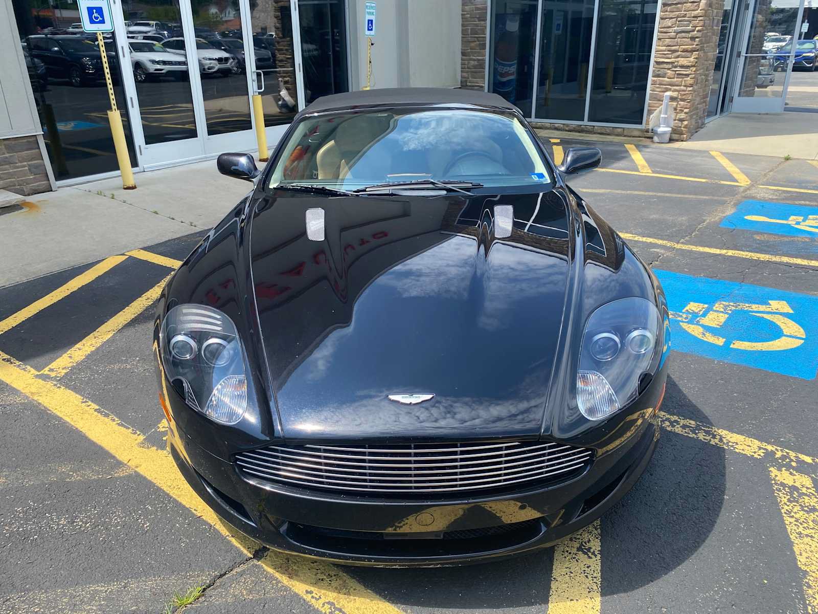 Used 2007 Aston Martin DB9 Volante RWD image 40