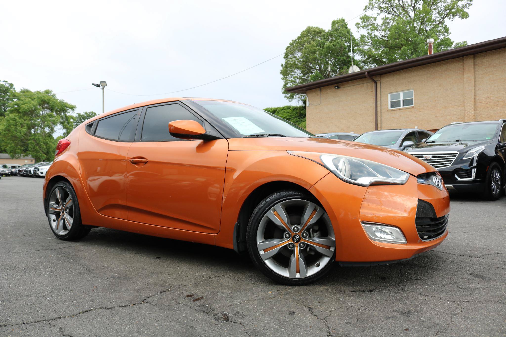 Used 2015 Hyundai Veloster w/ Option Group 03 FWD image 6