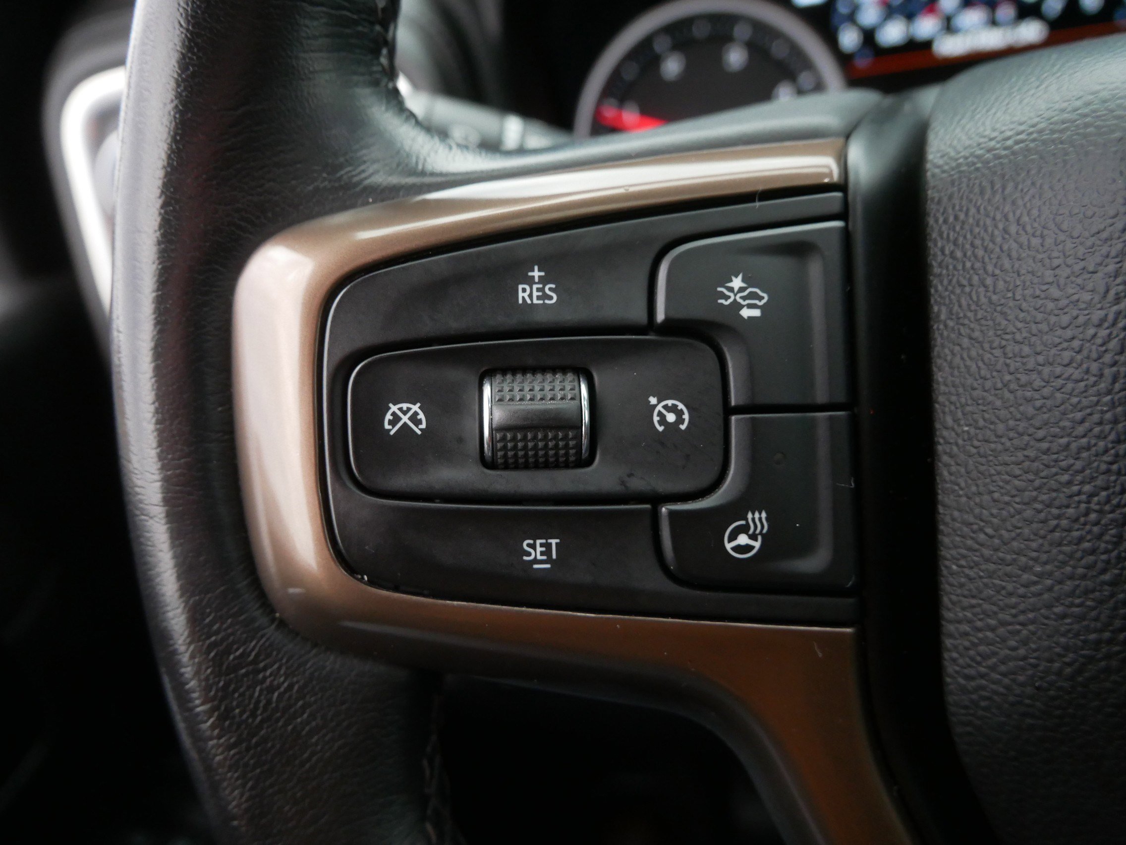 Used 2022 Chevrolet Silverado 3500 High Country w/ Z71 Off-Road Package image 29