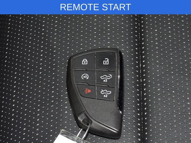 Used 2025 Chevrolet Silverado EV RST AWD/4WD image 9