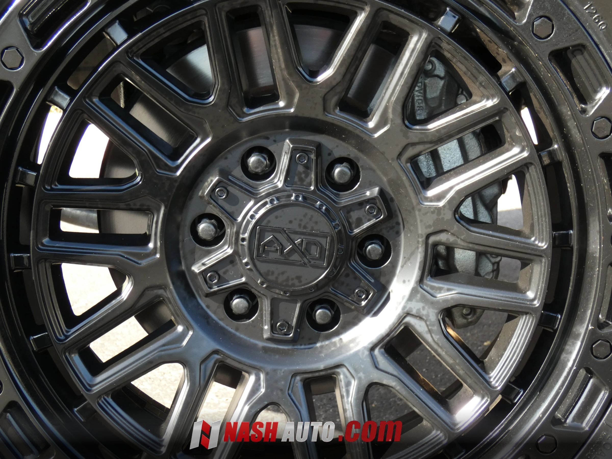 Used 2024 Toyota Tundra Platinum AWD/4WD image 21