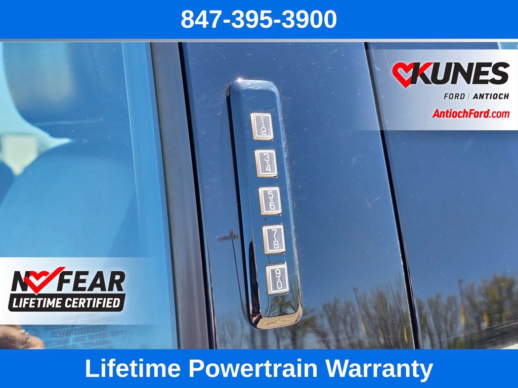 Used 2023 Ford F150 Lariat AWD/4WD image 17