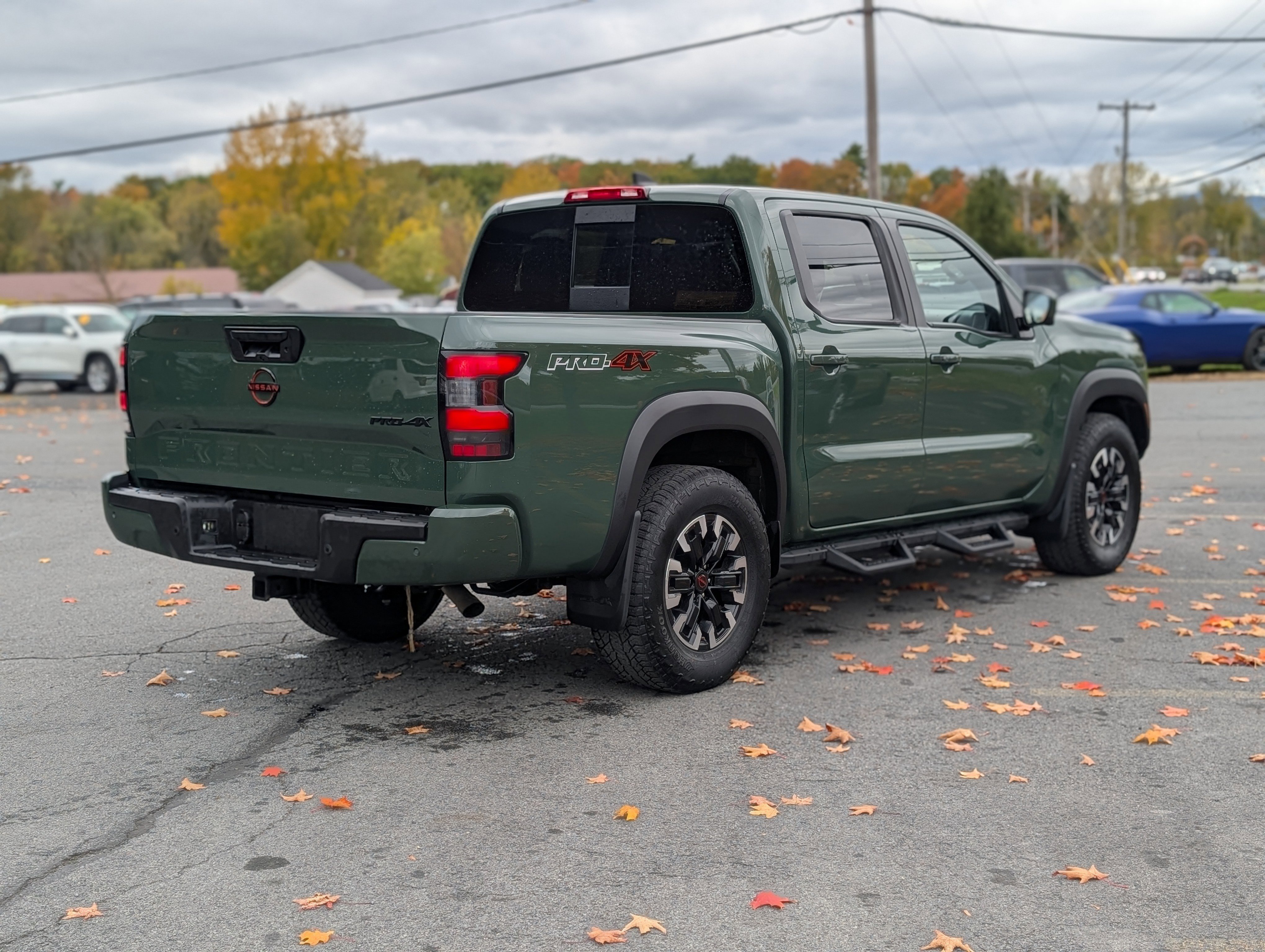 Used 2023 Nissan Frontier PRO-4X w/ Pro Convenience Package image 11