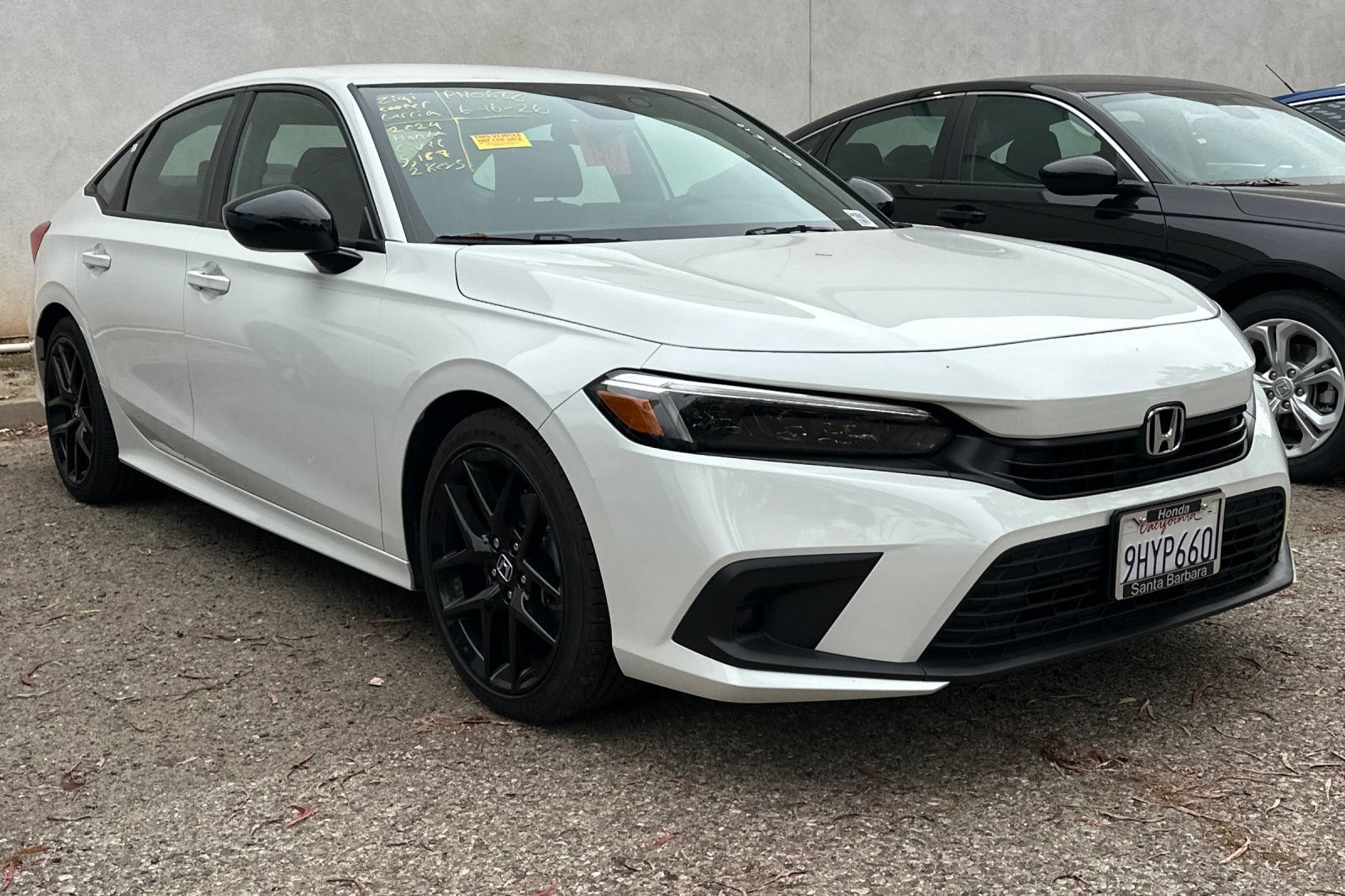 Used 2024 Honda Civic Sport image 2