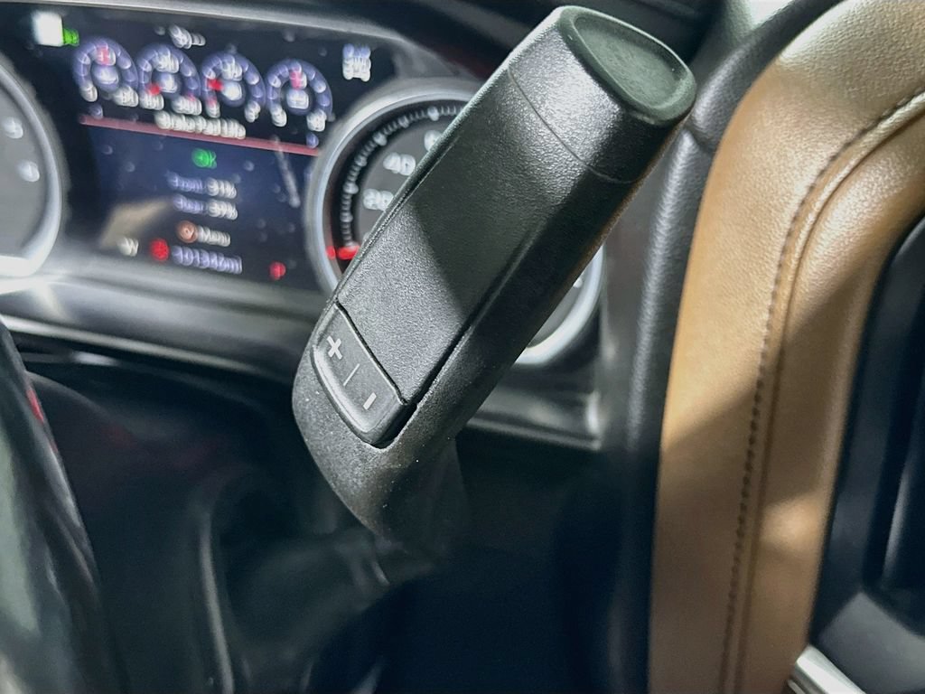 Used 2019 Chevrolet Silverado 1500 High Country w/ Z71 Off-Road Package AWD/4WD image 34