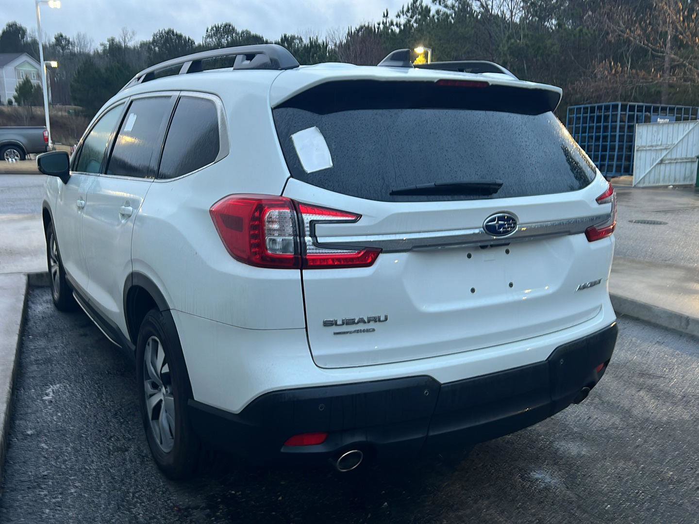 Used 2024 Subaru Ascent Premium w/ Convenience Package image 10