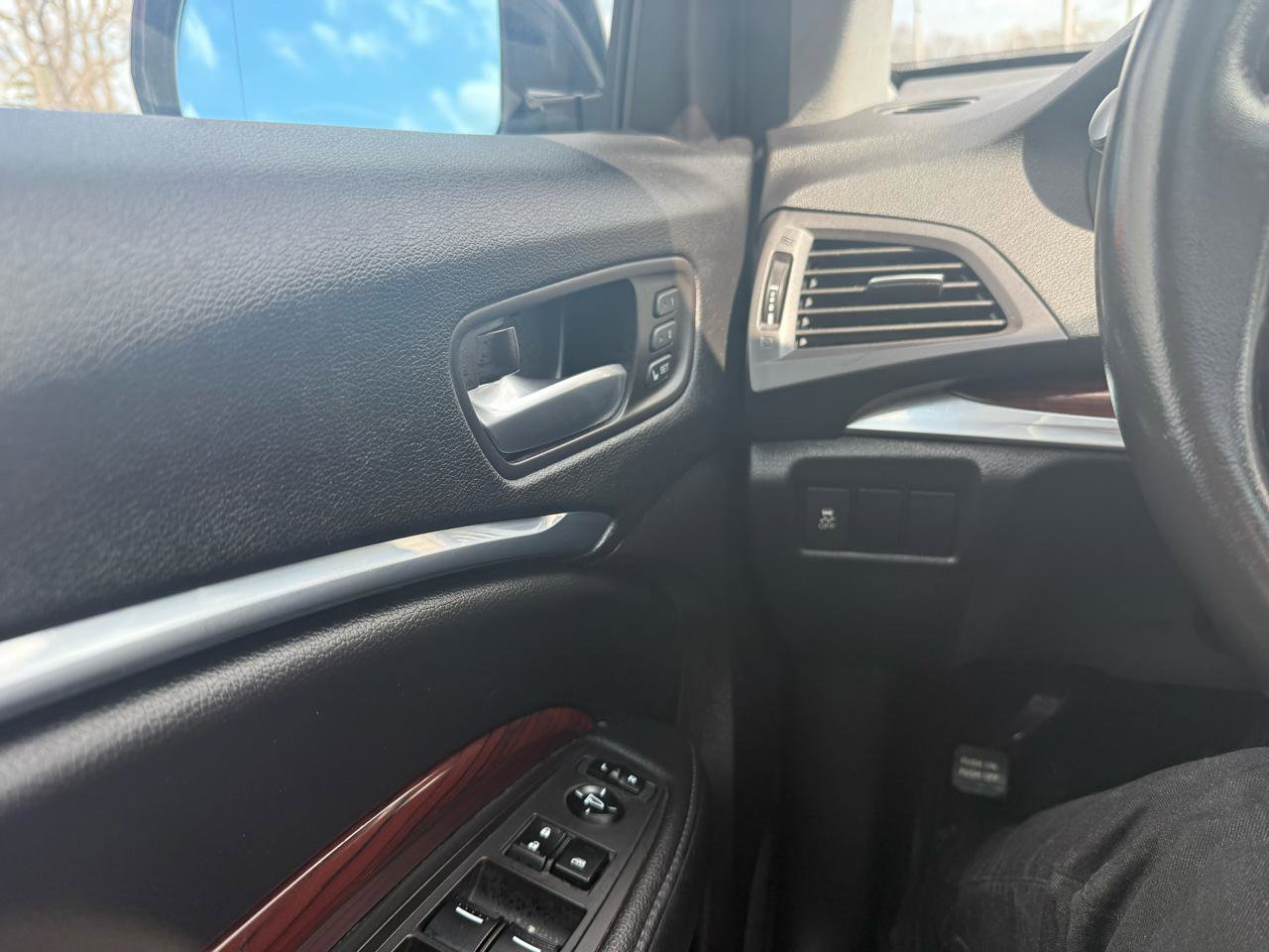 Used 2015 Acura MDX SH-AWD image 23