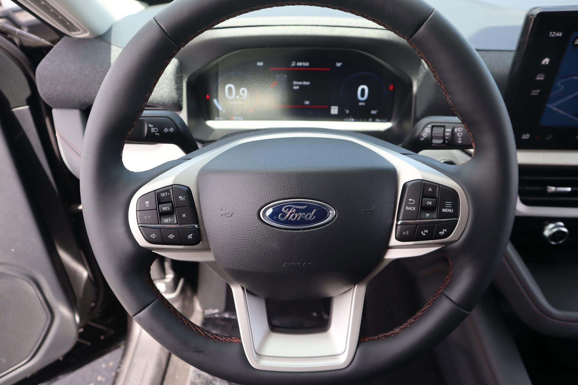 New 2026 Ford Explorer Active image 3