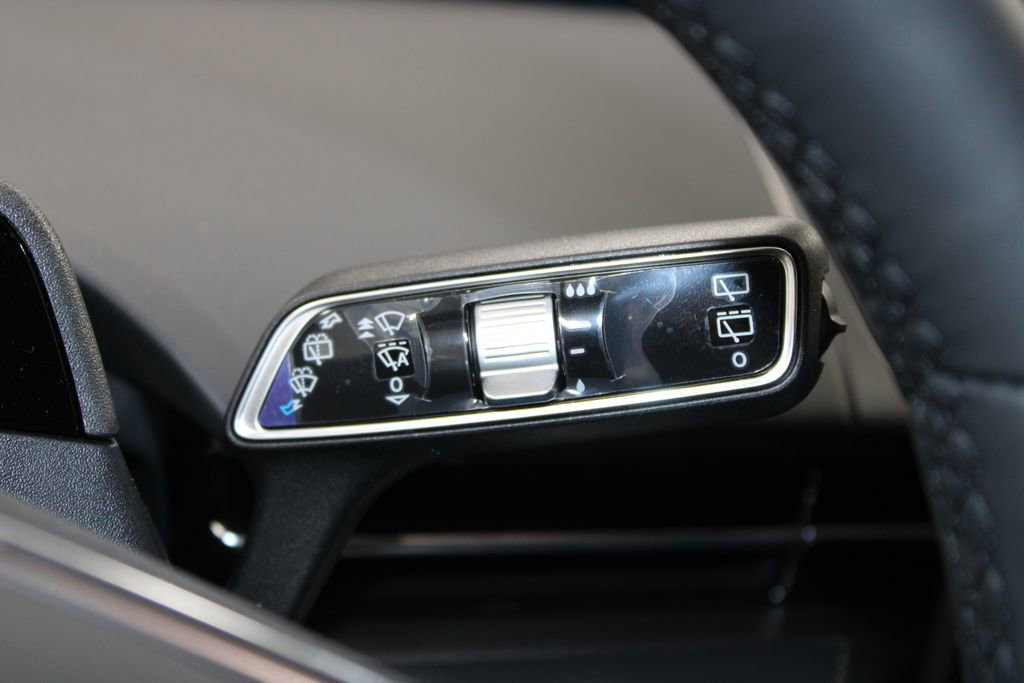 New 2026 Lincoln Nautilus Premier w/ Jet Appearance Package AWD/4WD image 38