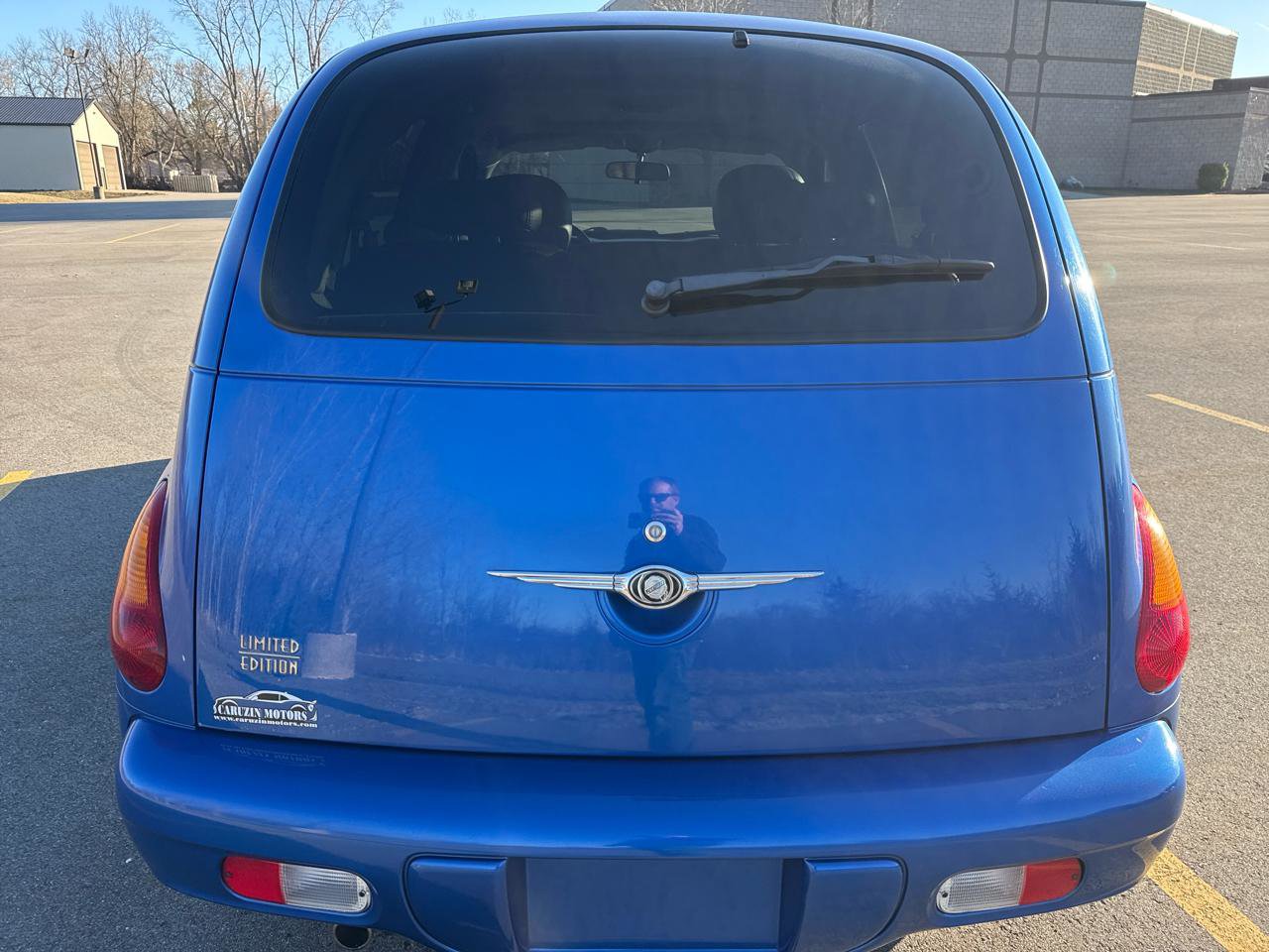Used 2004 Chrysler PT Cruiser Limited FWD image 6