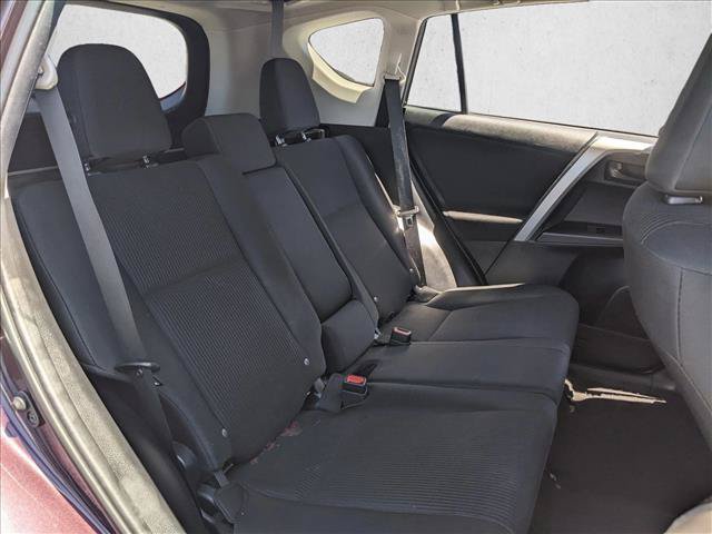 Used 2018 Toyota RAV4 LE w/ All Weather Liner Package FWD image 18