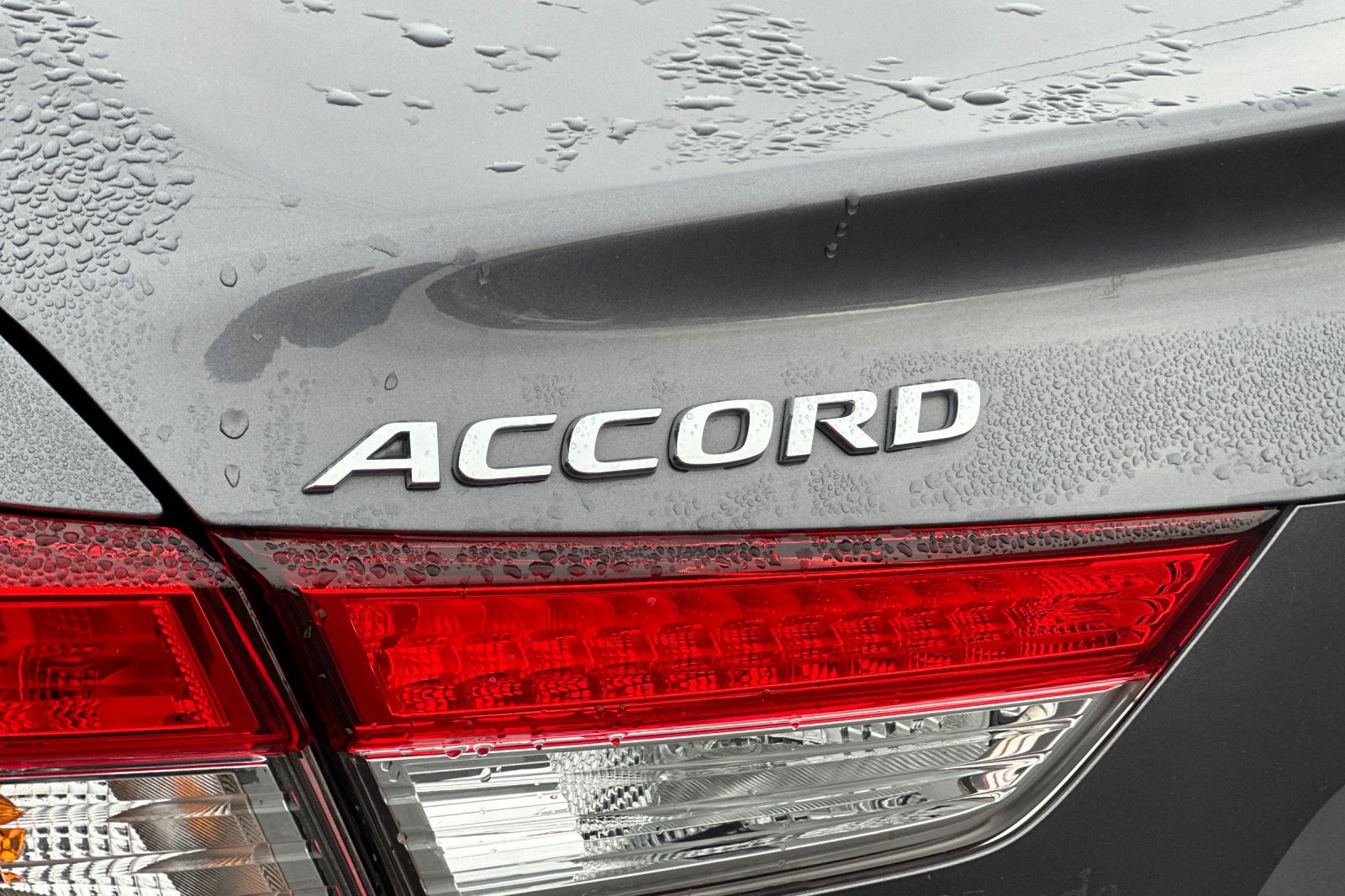 Used 2020 Honda Accord EX-L image 25