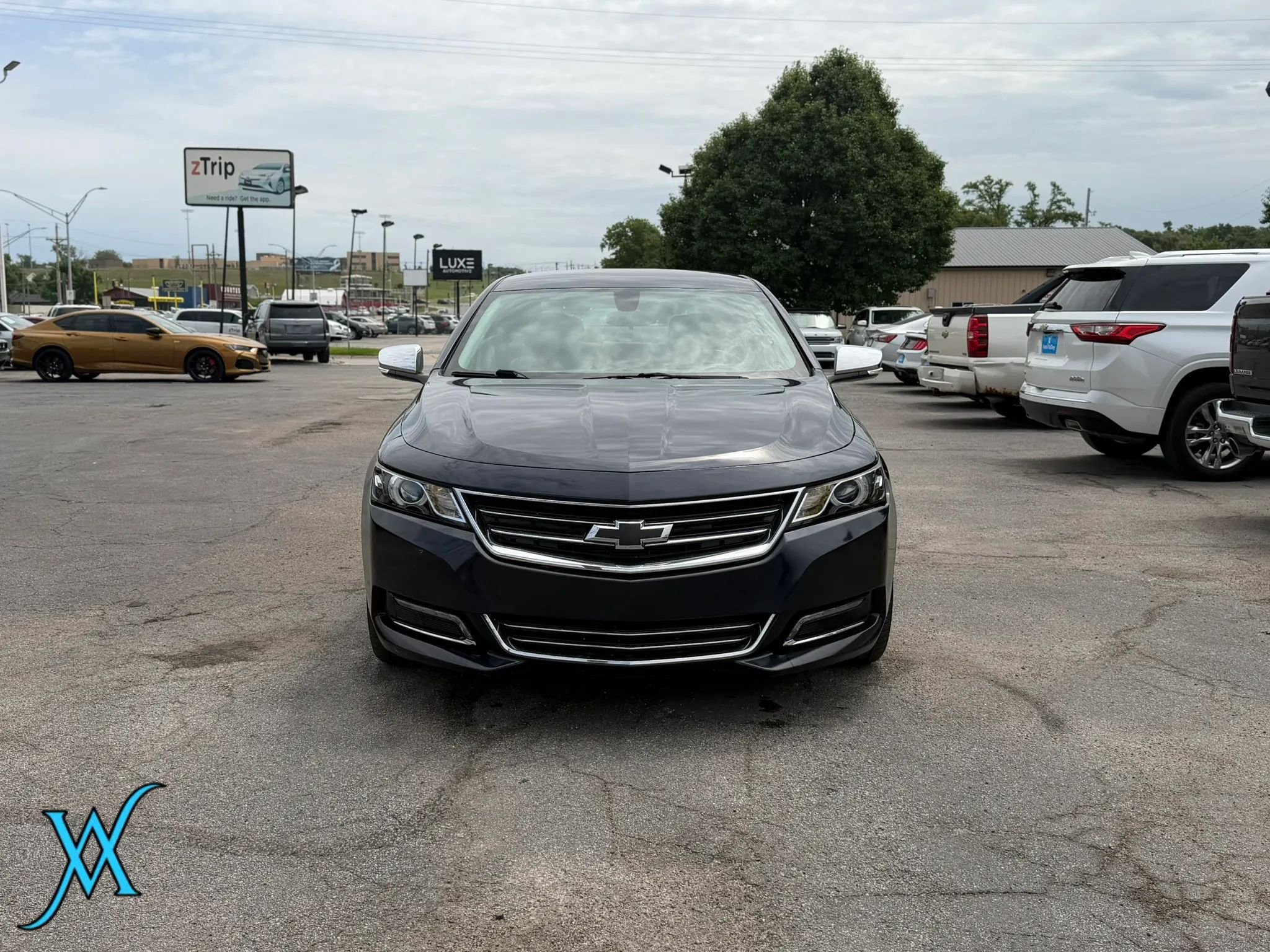 Used 2019 Chevrolet Impala Premier FWD image 2