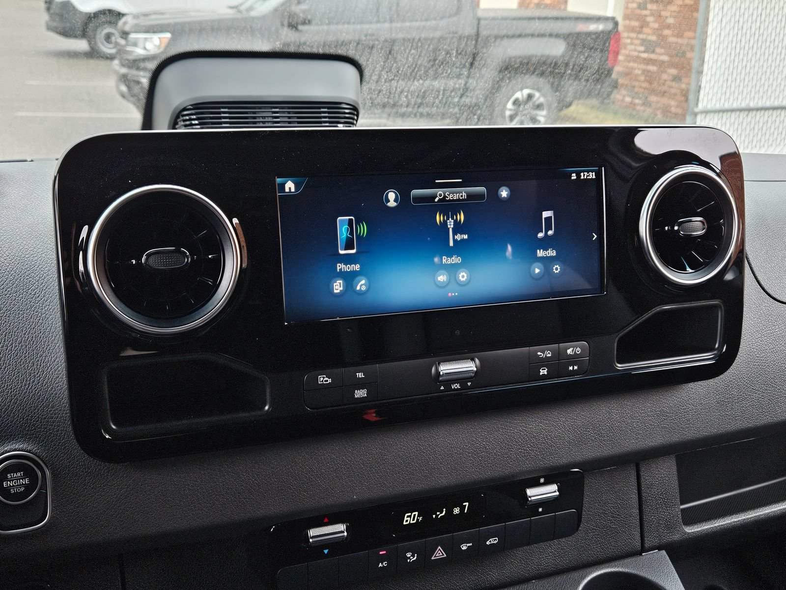 Certified 2025 Mercedes-Benz Sprinter 2500 image 18