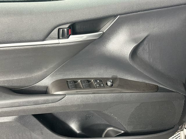 Used 2023 Toyota Camry SE FWD image 23