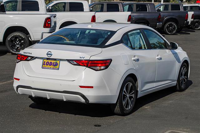 Used 2022 Nissan Sentra SV image 4