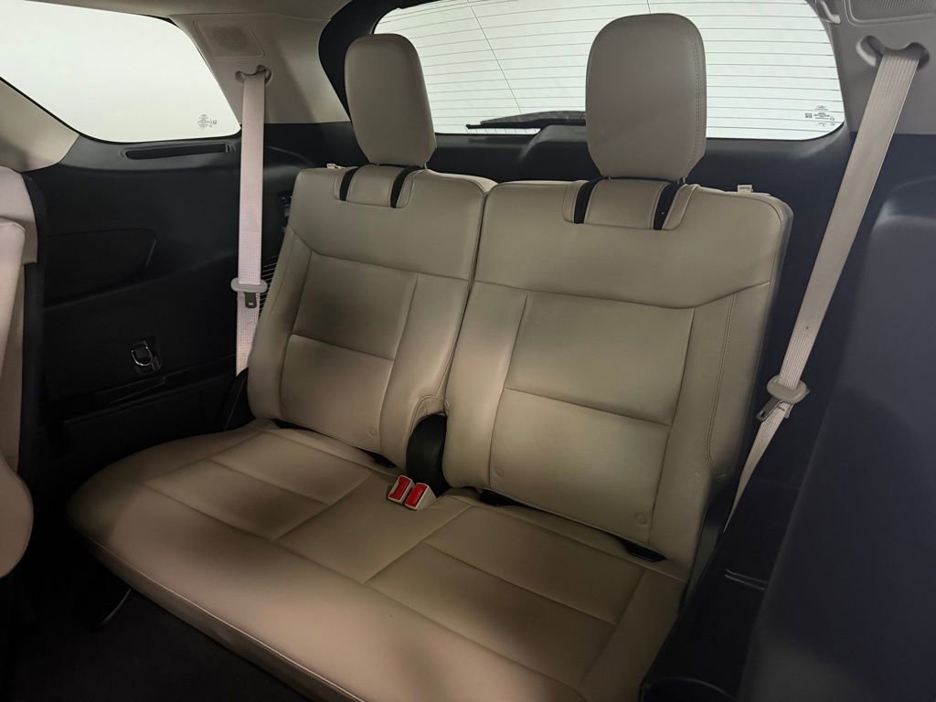 Used 2022 Ford Explorer Limited w/ Limited Technology Package image 25