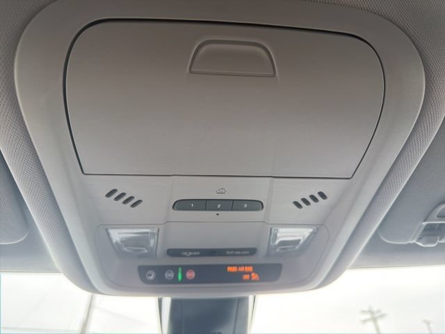 Used 2024 Chevrolet Blazer LT w/ Convenience Package FWD image 20