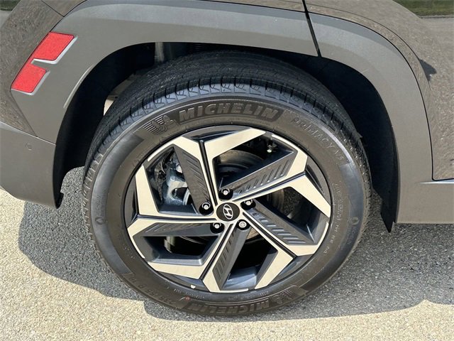Used 2024 Hyundai Tucson Limited image 19